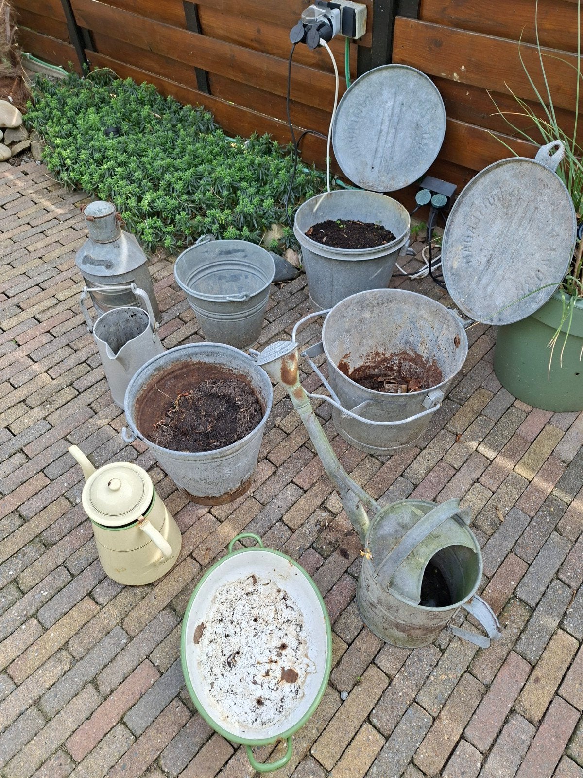 diverse zinken emmers, Tuin en Terras, Ophalen, Gebruikt, Minder dan 30 cm, Rond