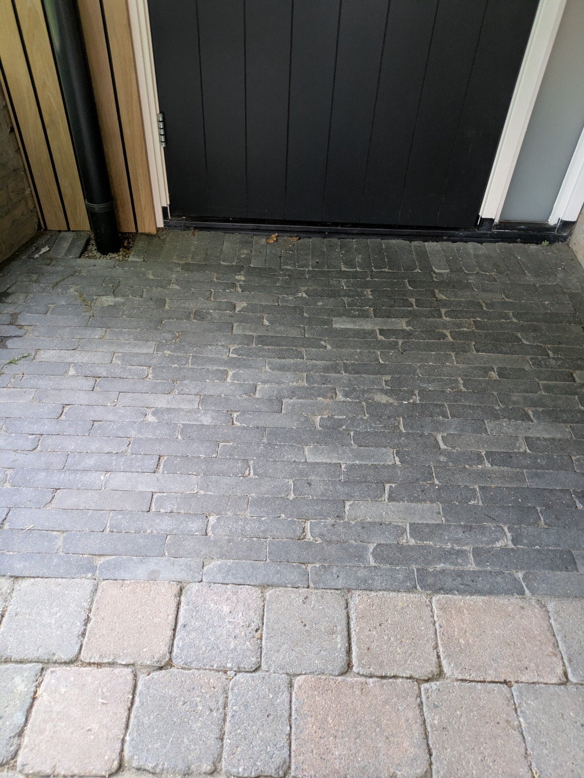 Basaltgrijs getrommelde beton klinkers 20x5x7, ca. 4m2, Ophalen, Klinkers, Zo goed als nieuw, Minder dan 5 m²