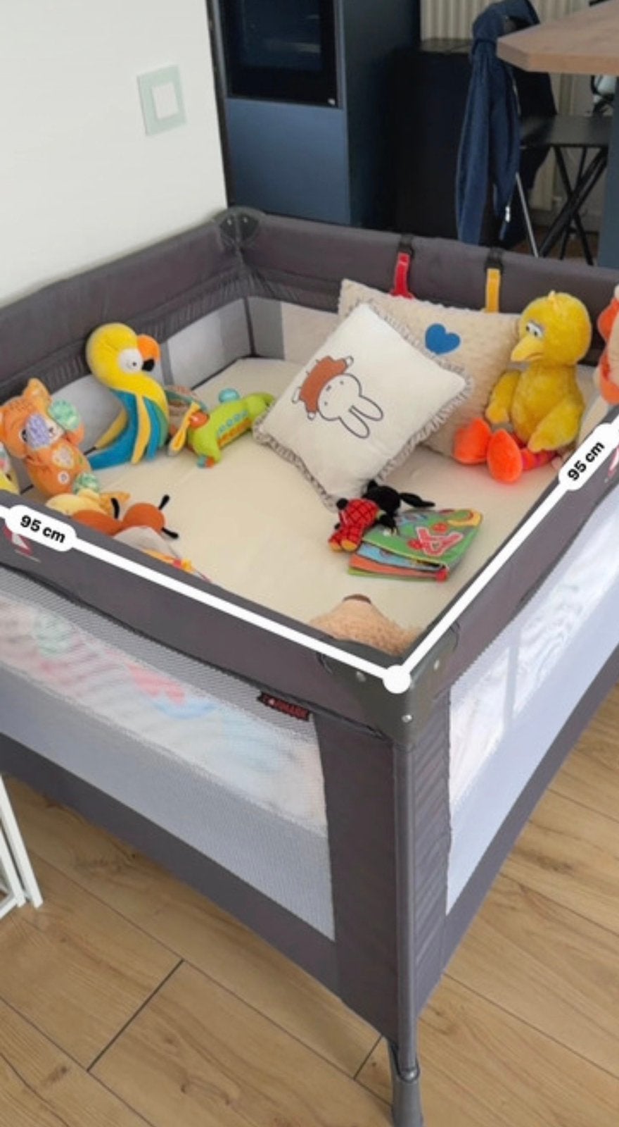 Babybox, Kinderen en Baby's, Boxen, Ophalen of Verzenden, Zo goed als nieuw