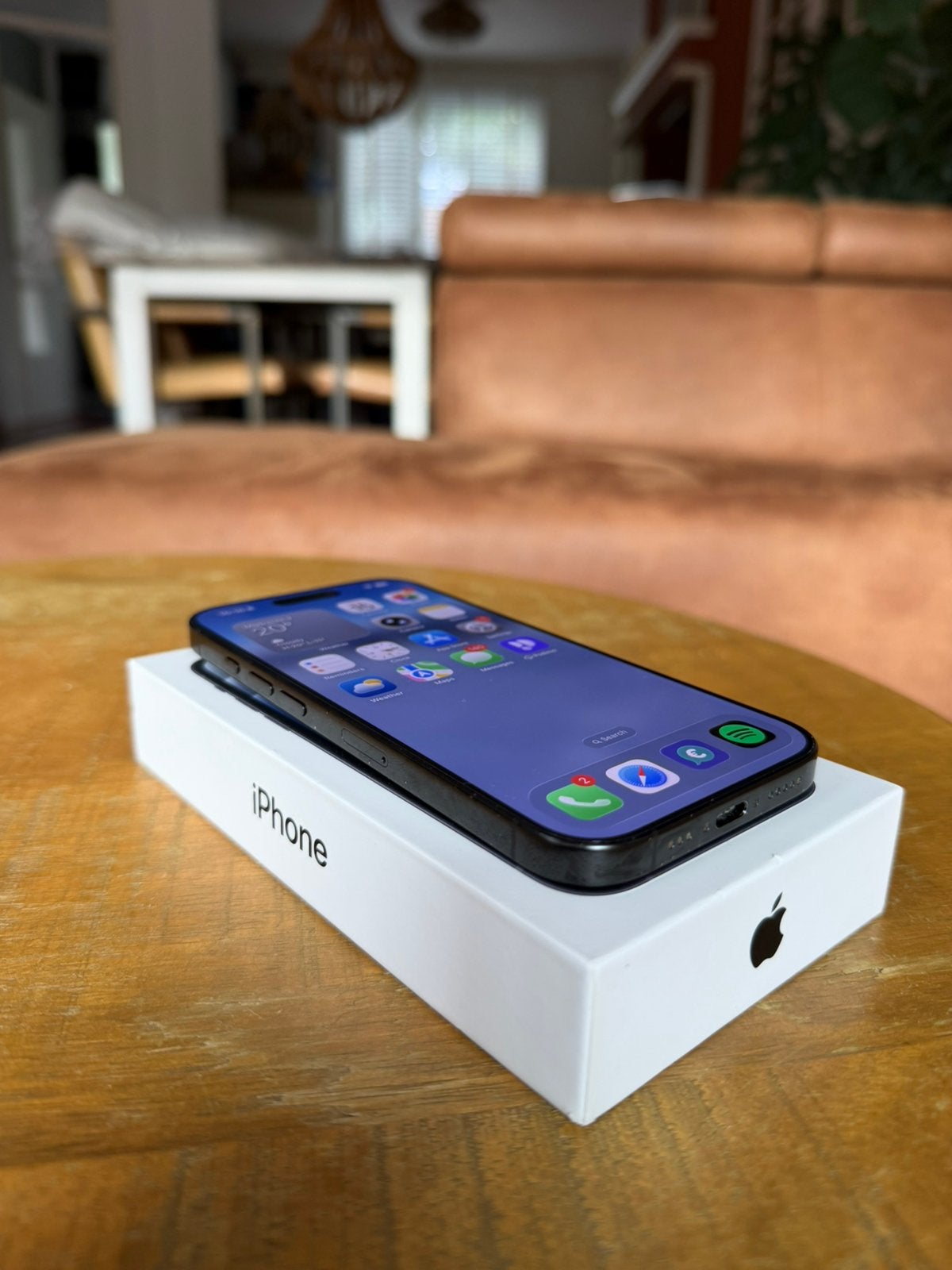 Iphone 16 pro - zwart - batterij 90%, Telecommunicatie, Zwart, Zonder simlock, Zonder abonnement, 90 %