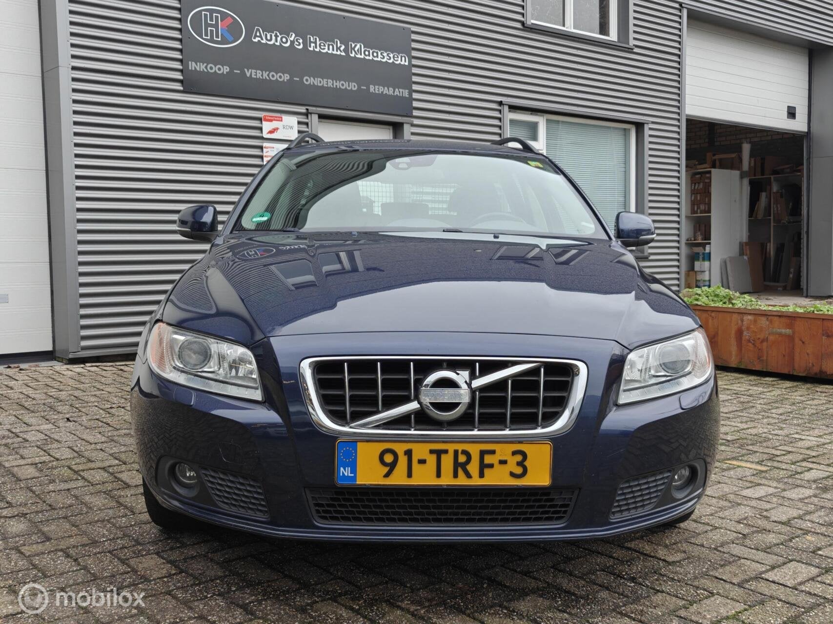 Volvo V70 1.6 T4 180pk AUTOMAAT Ltd.Ed. Volleder PDC Navi NL, Auto's, 4 cilinders, 1600 kg, 84 €/maand, 750 kg