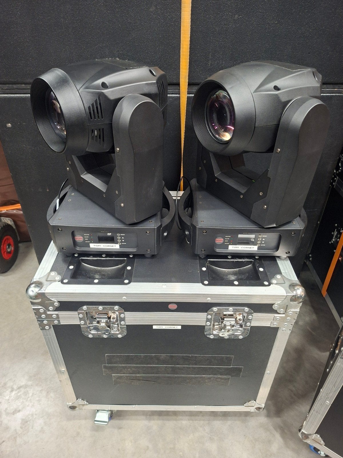 Ayra 150bsw mk1 set van 2 inc case, Muziek en Instrumenten, Licht en Laser, Ophalen, Gebruikt, Licht, Geluidgestuurd