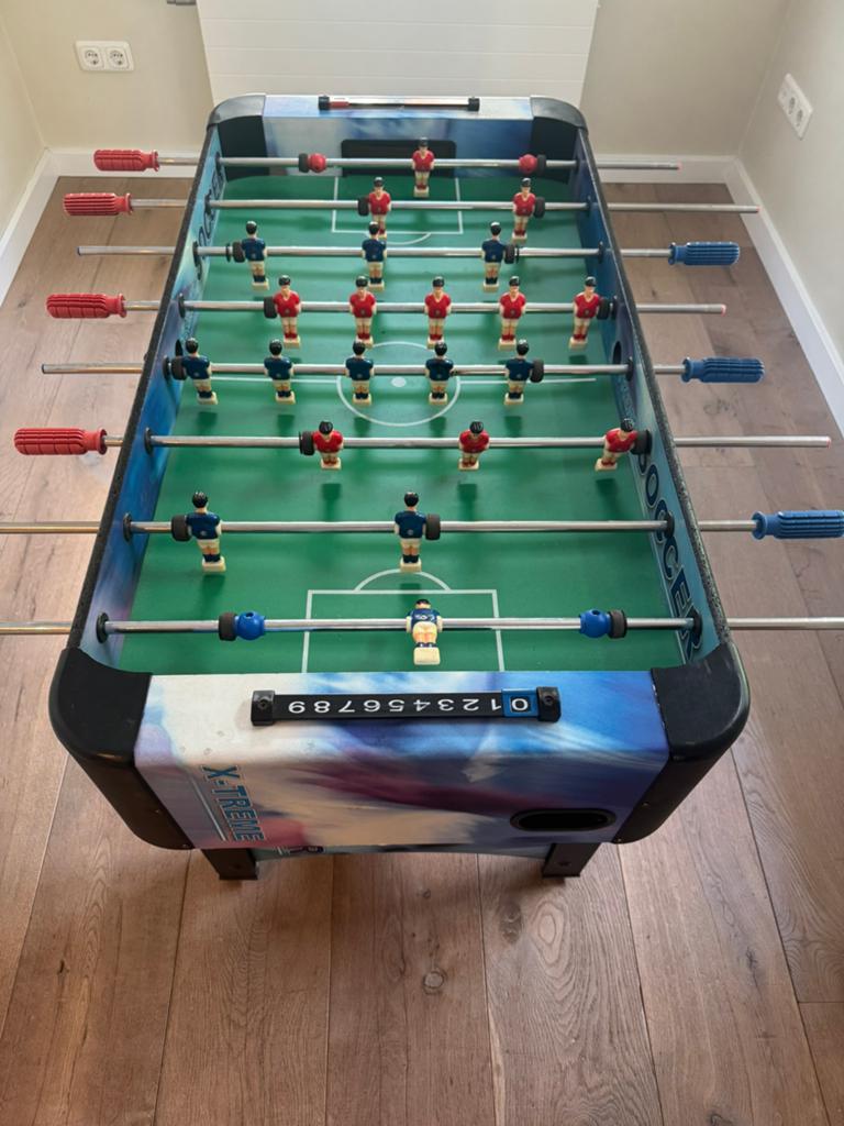 Uiterst nette naar behoren functionerende voetbaltafel., Kinderen en Baby's, Speelgoed | Overig, Ophalen, Zo goed als nieuw