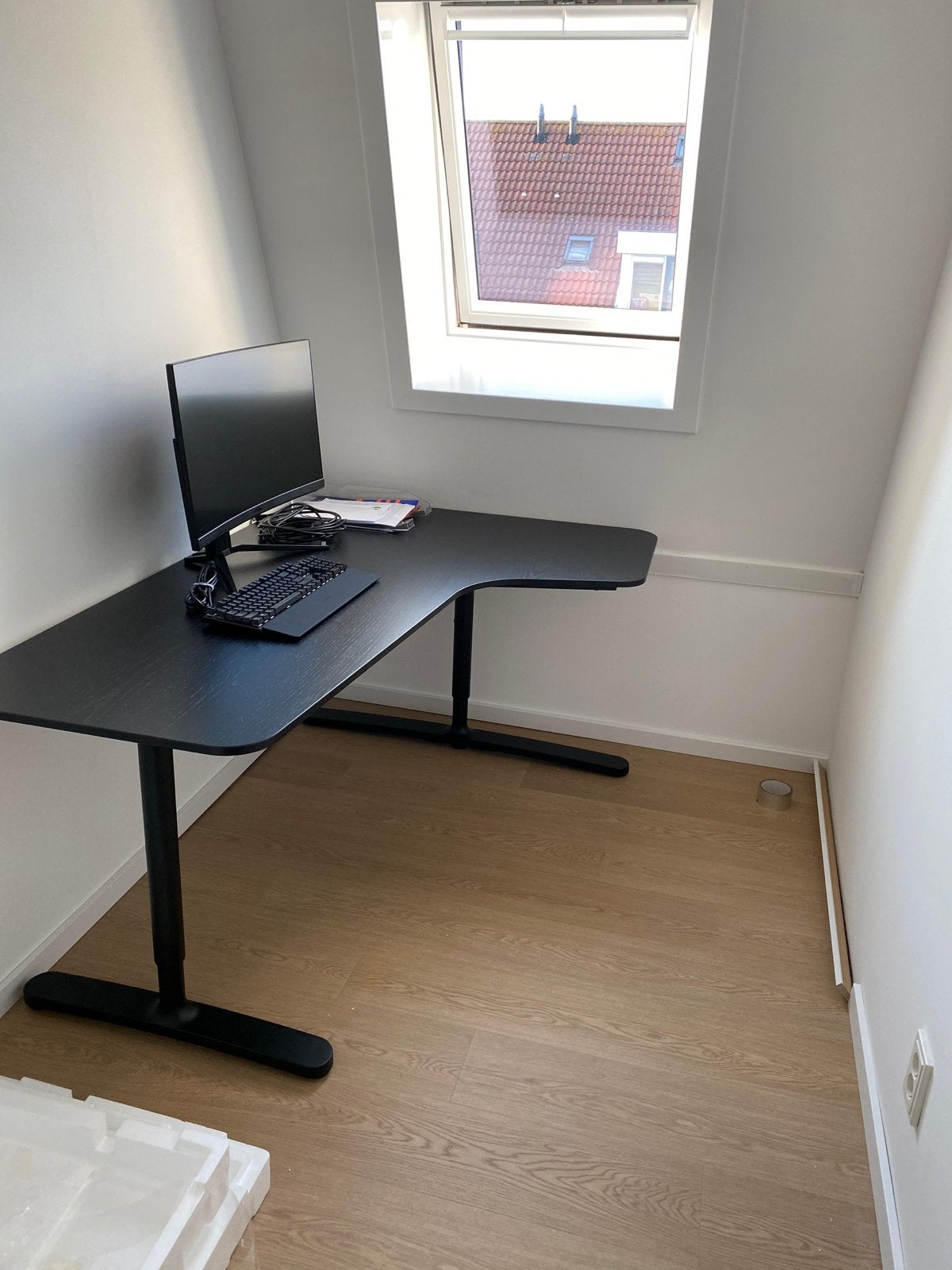Ikea bekant bureau rechts, Huis en Inrichting, Ophalen, Gebruikt, Spaanplaat of MDF, Hoekbureau
