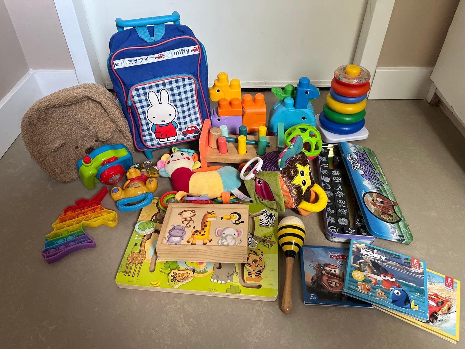 Partij Divers speelgoed, nintje houten speelgoed, cars, Ophalen of Verzenden, Gebruikt, Jongen of Meisje
