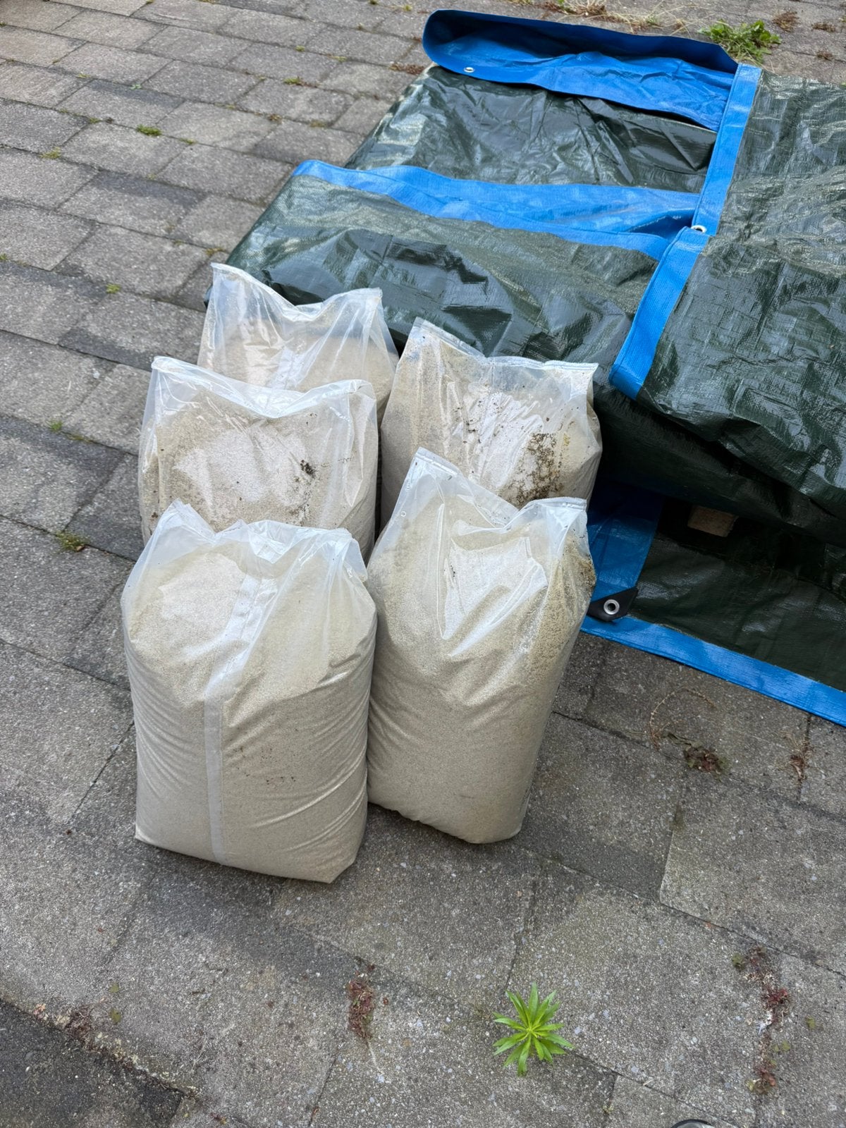 Gratis Silica Sand for Artificial Grass, Tuin en Terras, Zand, Ophalen, Zo goed als nieuw