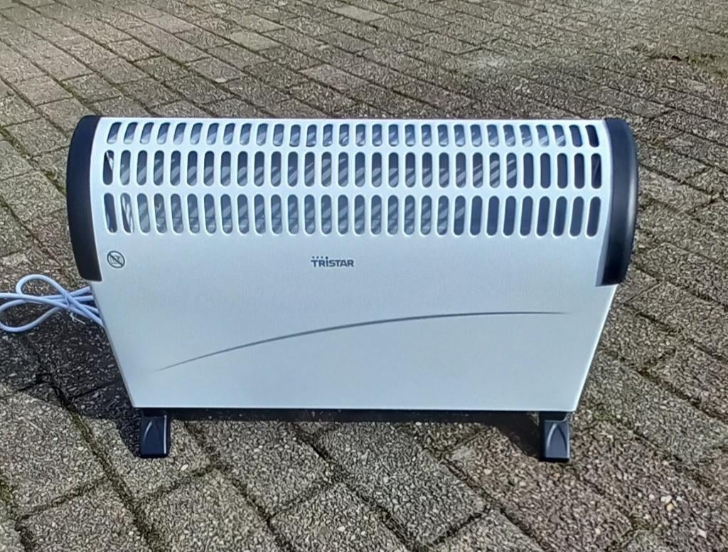 Elektrische convector kachel, Tristar, Ophalen, 30 tot 80 cm, Minder dan 60 cm, 800 watt of meer