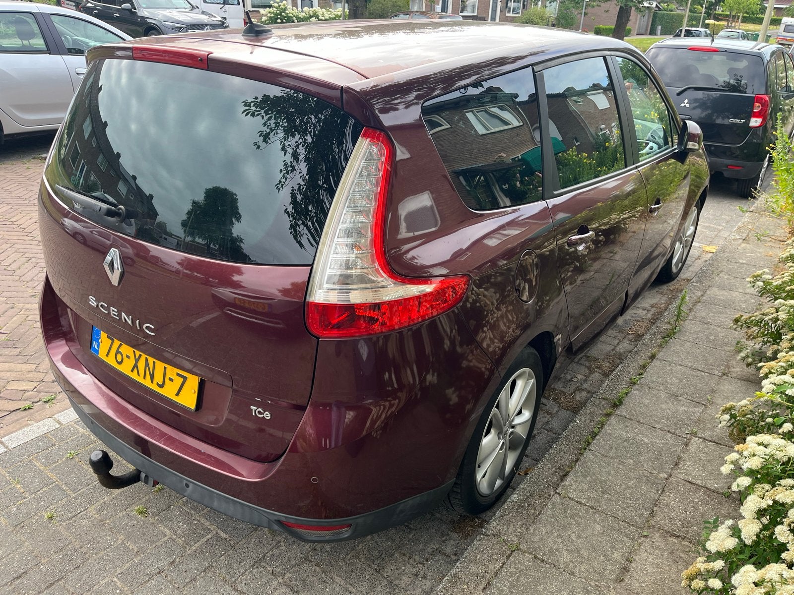 Handel/export Renault Grand Scenic 1.4 TCe NWE APK, Auto's, Renault, Voorwielaandrijving, 4 cilinders, Handgeschakeld, 1405 kg