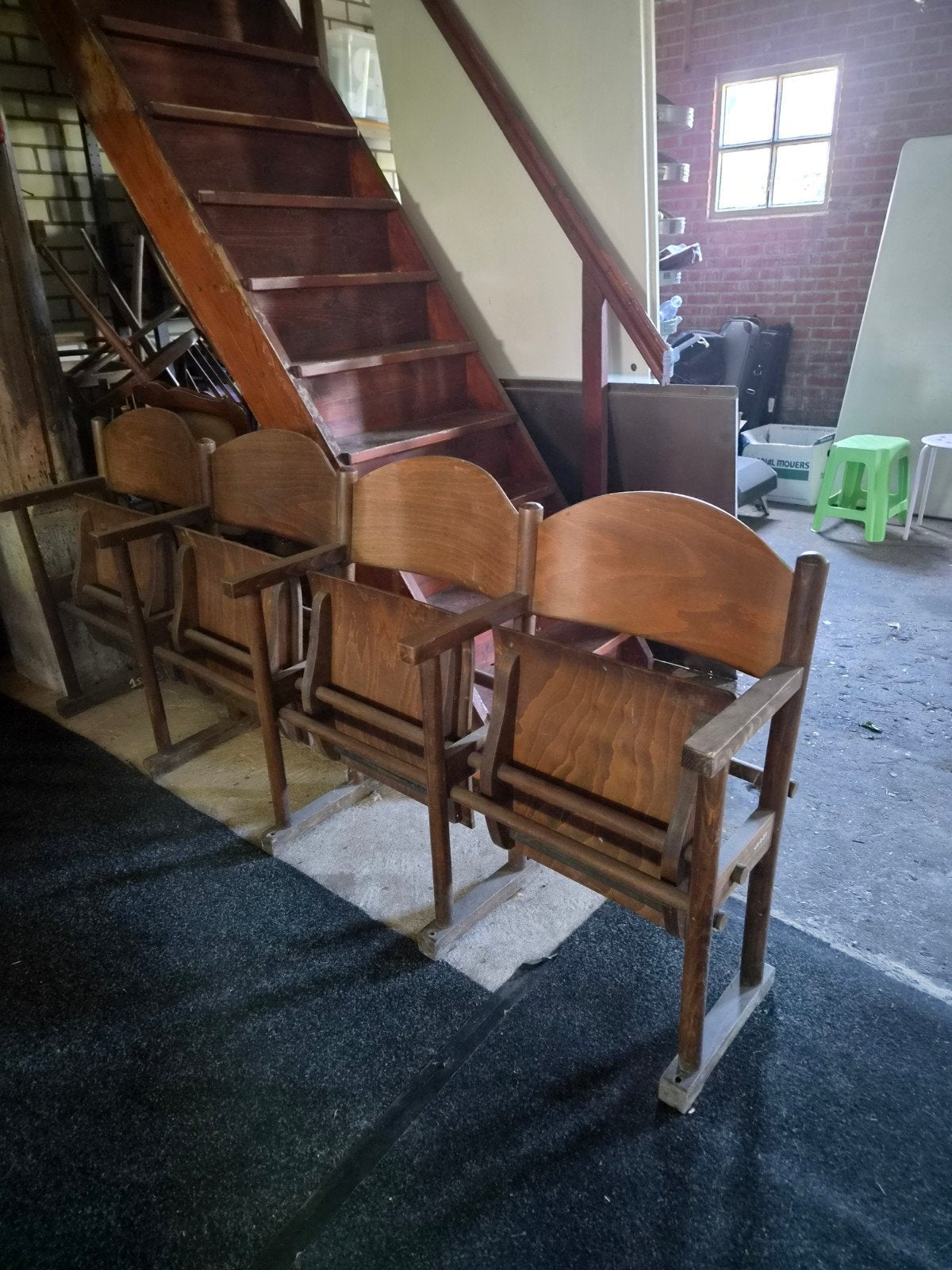 vintage theater/bioscoop stoeltjes - rij van 4 stuks, Ophalen