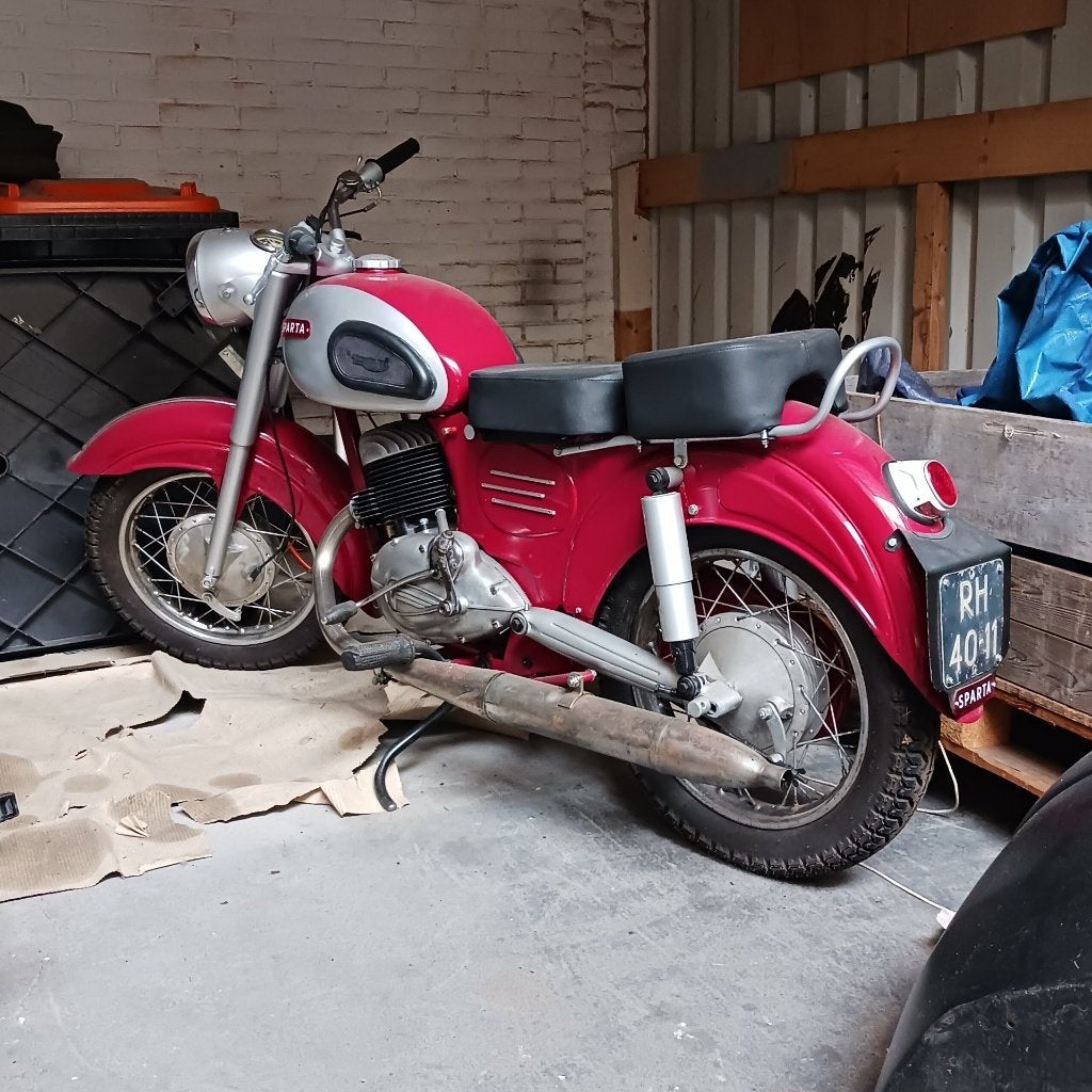 Sparta SL 250; inruil brommer of boot mogelijk, 250 cc, Gebruikt, Overig, Minimaal motorrijbewijs A2