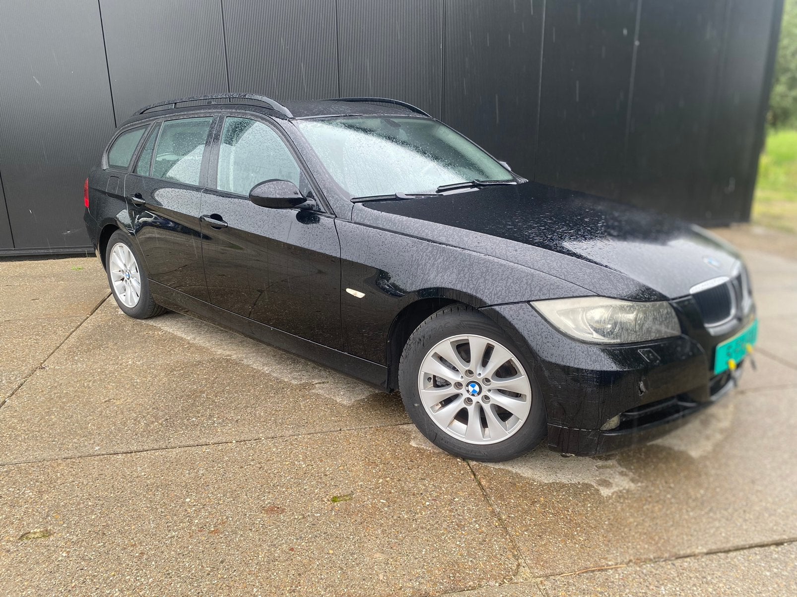 BMW 3-Serie 2.0 318 I Touring 2006 Zwart, Auto's, Zwart, 4 cilinders, 129 pk, Zwart