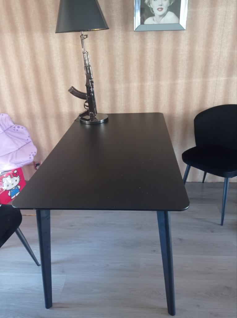 Eettafel lisabo zwart Eric kuster style, Huis en Inrichting, Tafels | Eettafels, Ophalen of Verzenden, Zo goed als nieuw, Rechthoekig