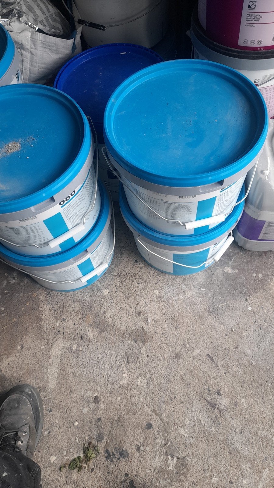 Eurocol 686 Supercol wandtegellijm - €25,- p. st, Ophalen, Overige materialen, Wandtegels, Nieuw