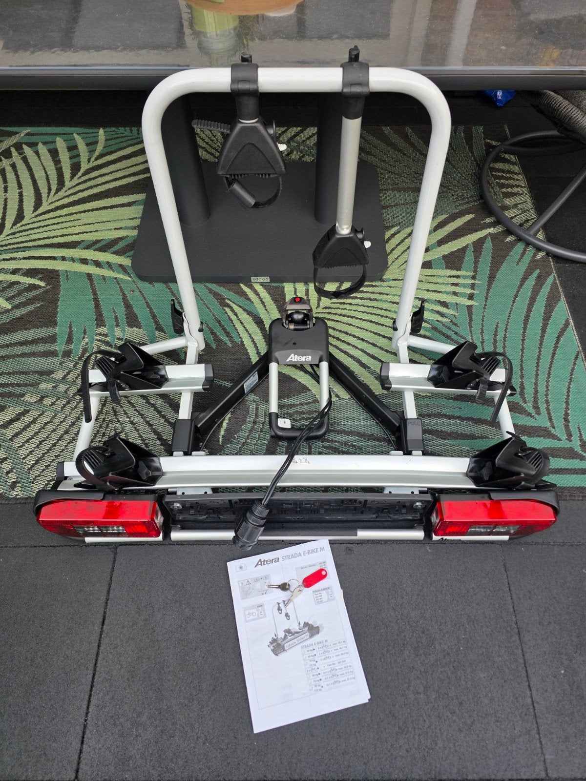 Atera Strada E-bike 2x30kg, Auto diversen, Fietsendragers, Ophalen, Zo goed als nieuw, Trekhaakdrager