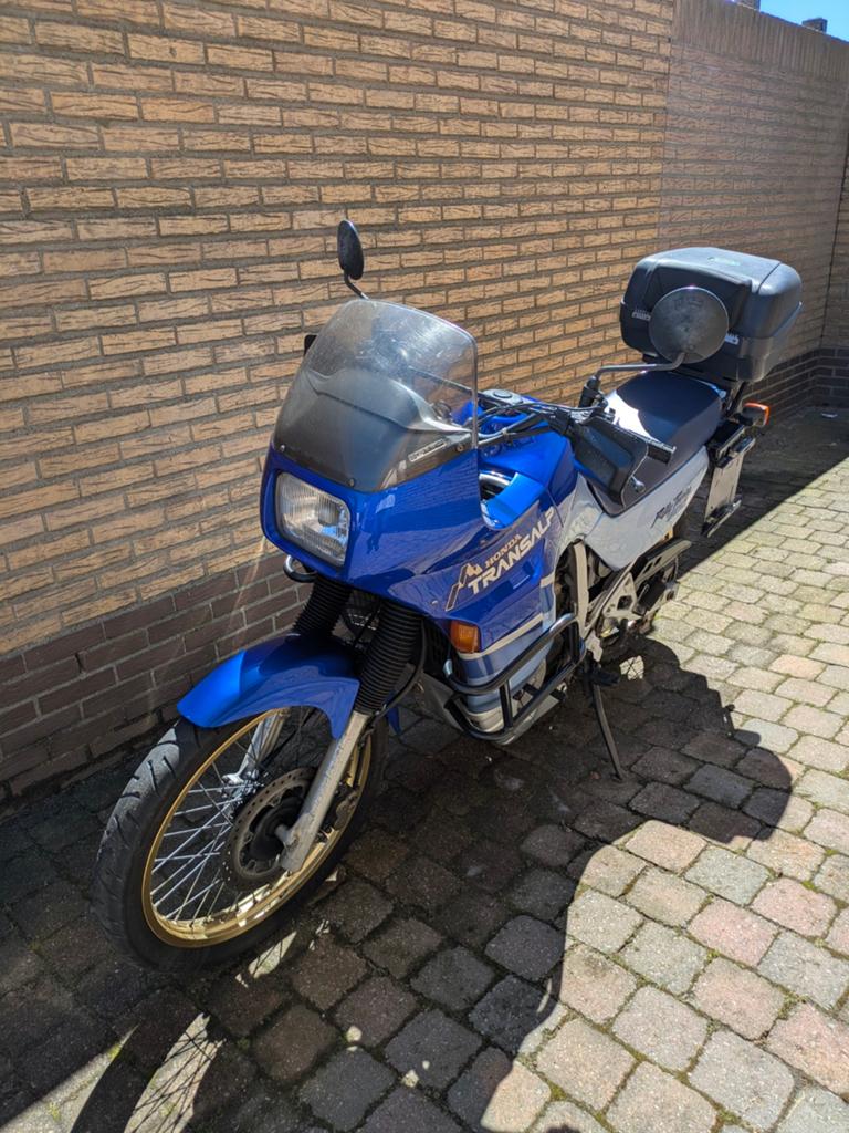 Honda transalp XL600V, 2 cilinders, 583 cc, Particulier, Meer dan 35 kW