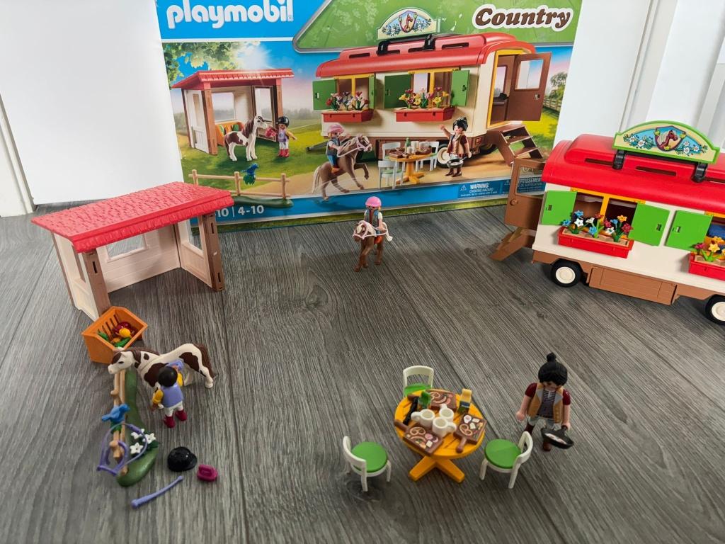 Playmobil country ponykamp aanhanger 70510, Ophalen of Verzenden, Zo goed als nieuw, Complete set