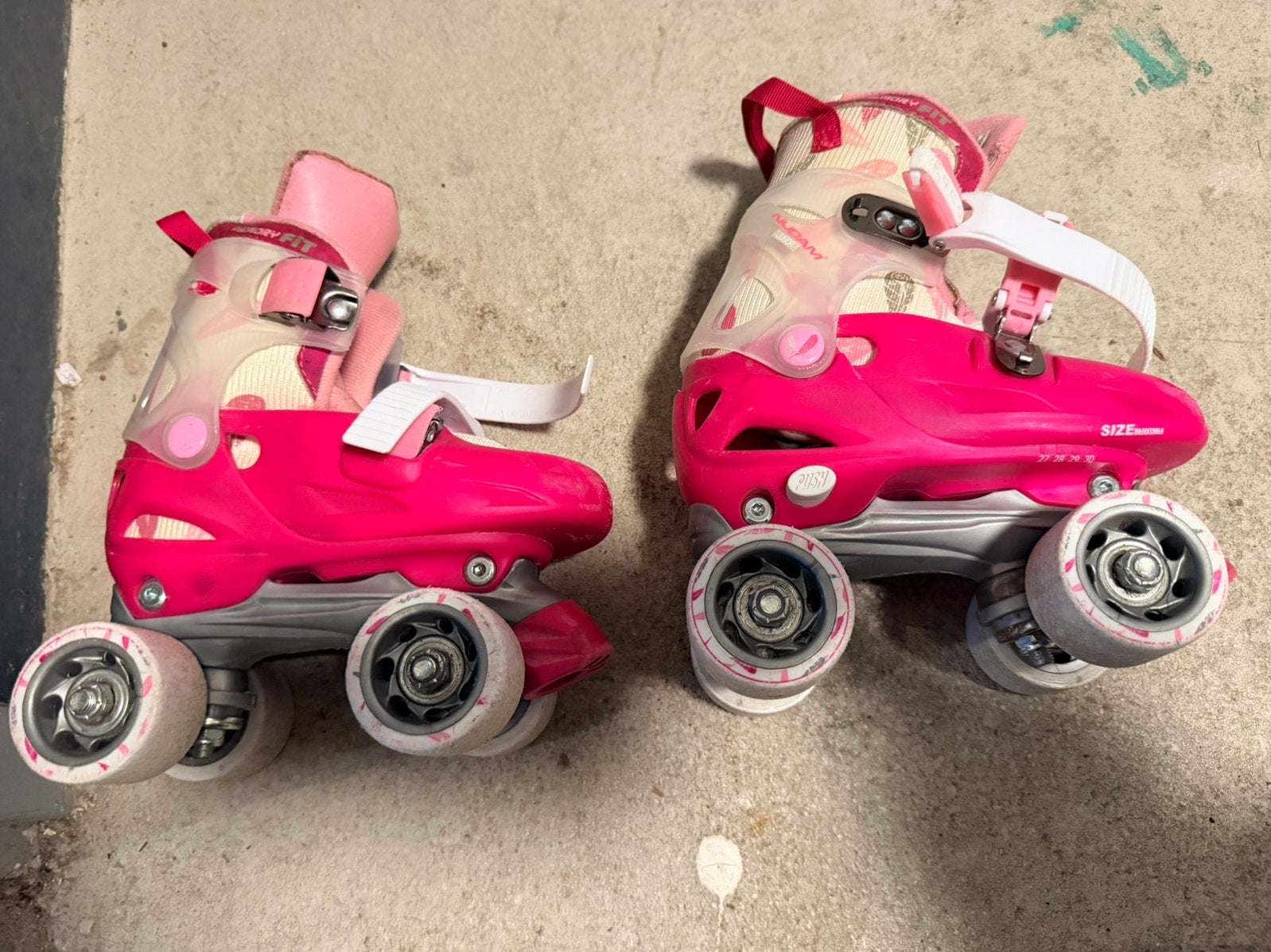 Rolschaatsen kind maat 27-30, Kinderen en Baby's, Ophalen of Verzenden, Verstelbaar, Zo goed als nieuw