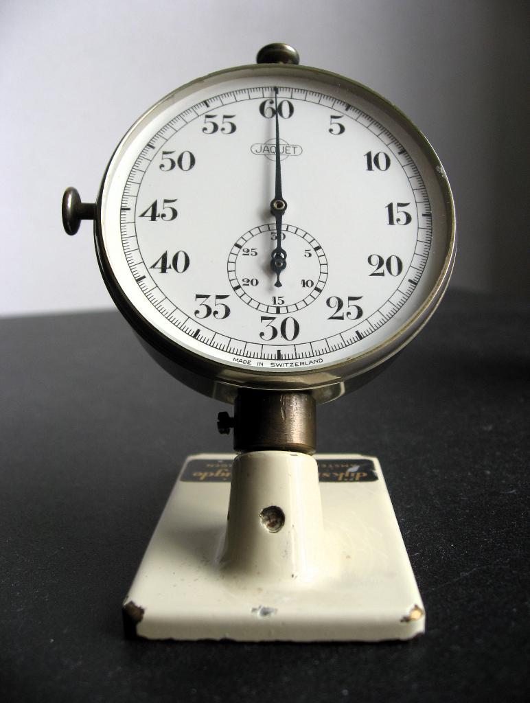 Zwitserse laboratorium stopwatch op standaard jaren 40/50, Antiek en Kunst, Ophalen of Verzenden