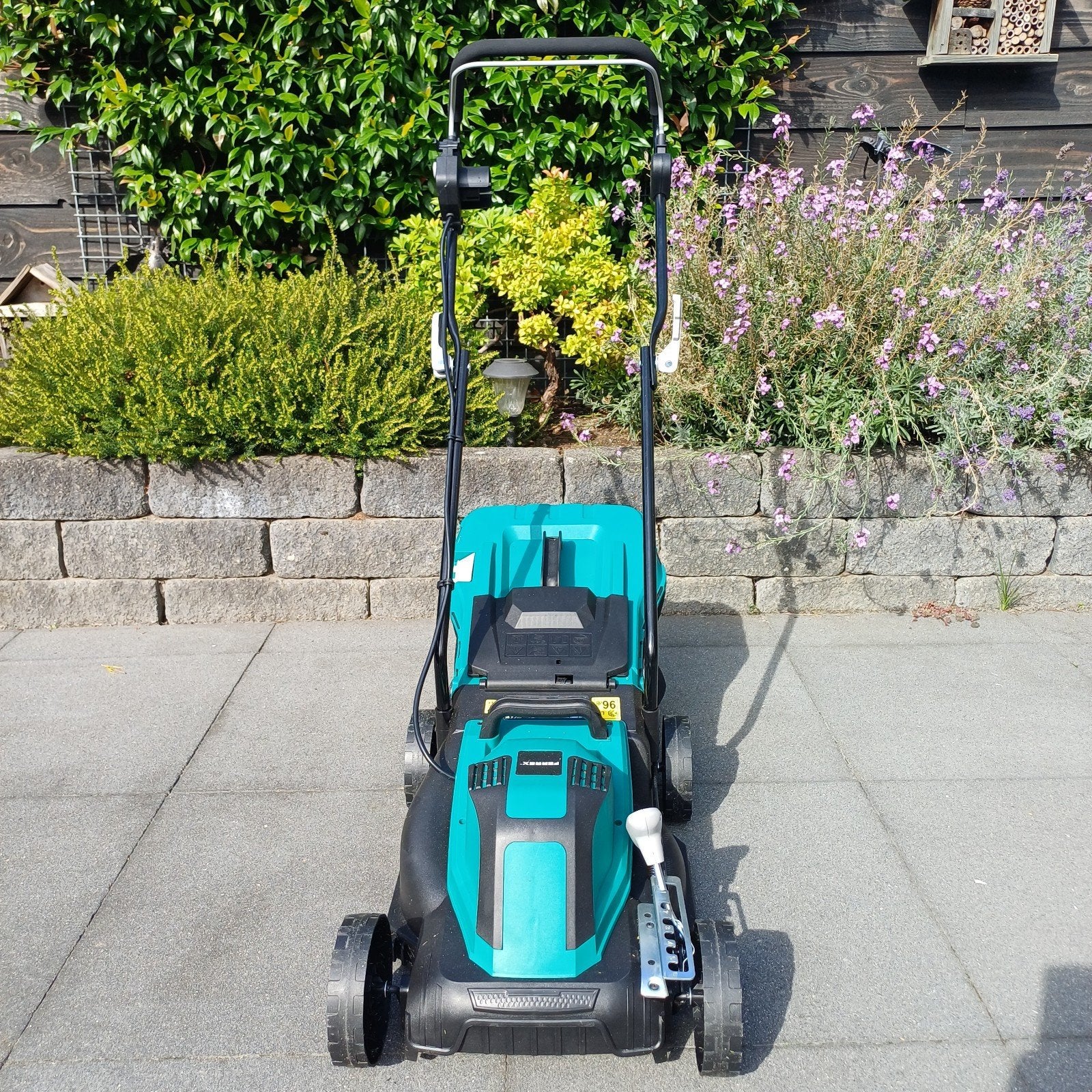 Ferrex elektrische grasmaaier (model FBT-LM001), Tuin en Terras, Ophalen, Cirkelmaaier, Elektrische grasmaaier, Ferrex