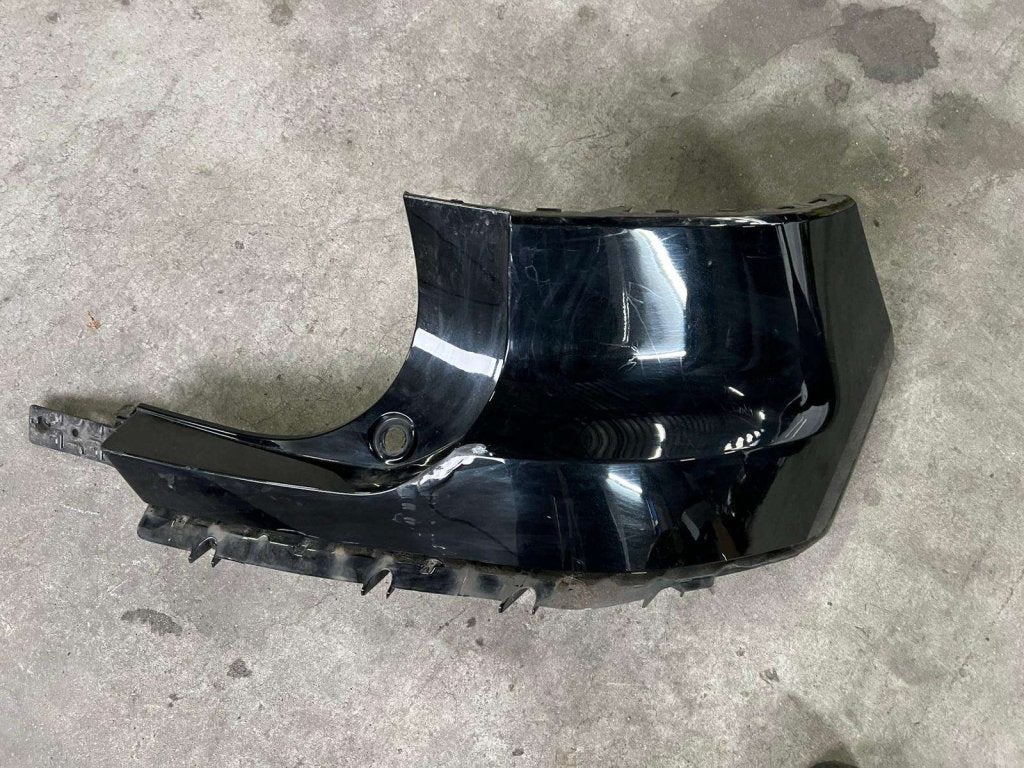 achterbumper xc40 hoek rechts 31449337 zwart, Gebruikt, Volvo, Volvo, Bumper
