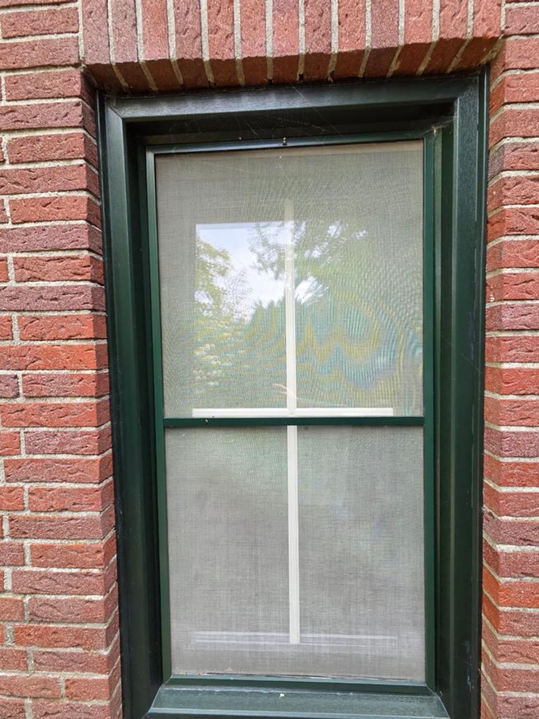 Kunststofkozijnen donkergroen met kruisroeden incl. horren, Doe-het-zelf en Verbouw, Kozijnen en Schuifpuien, Kunststof, Raamkozijn
