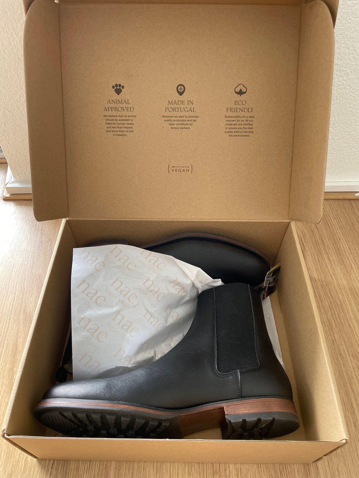 Nieuw!! Nae Vegan Shoes enkellaarzen - Maat 44, Verzenden, Nieuw, Zwart, Boots
