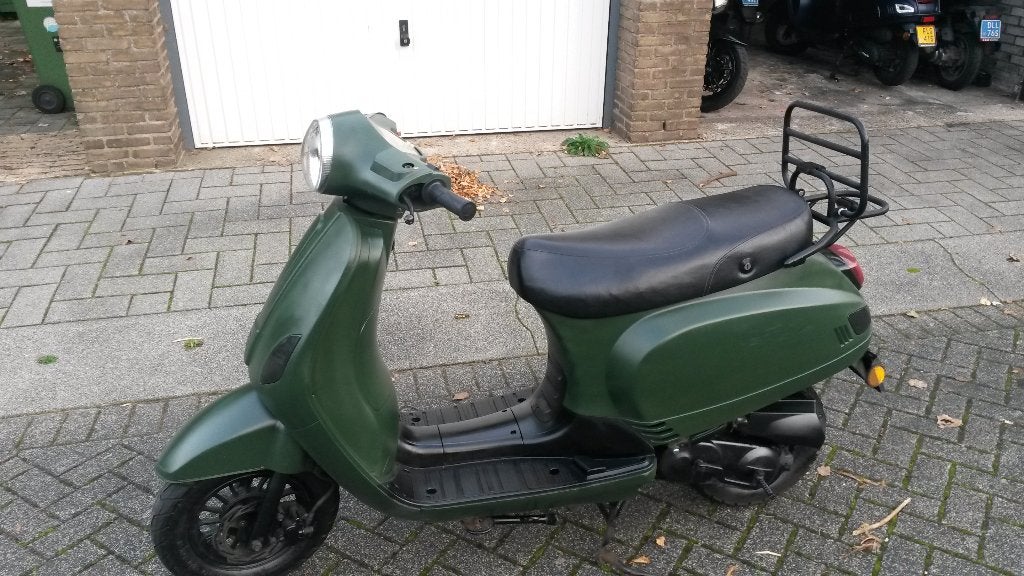 vespa btc riva 2017, blauw kenteken, Gebruikt, Ophalen of Verzenden, Benzine, Vespa