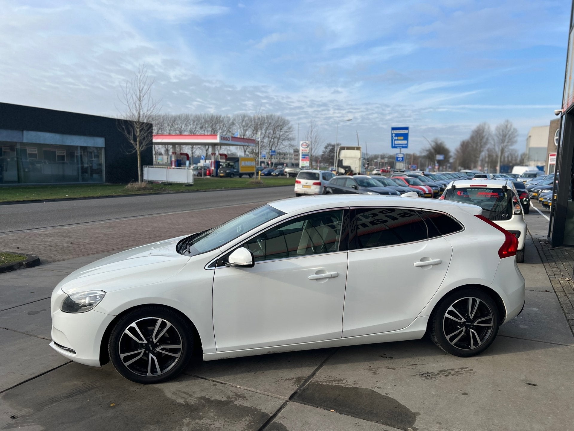 Volvo V40 1.6 D2 Momentum - Leer - Navi - Pdc -, Auto's, Voorwielaandrijving, Euro 5, Stof, Gebruikt