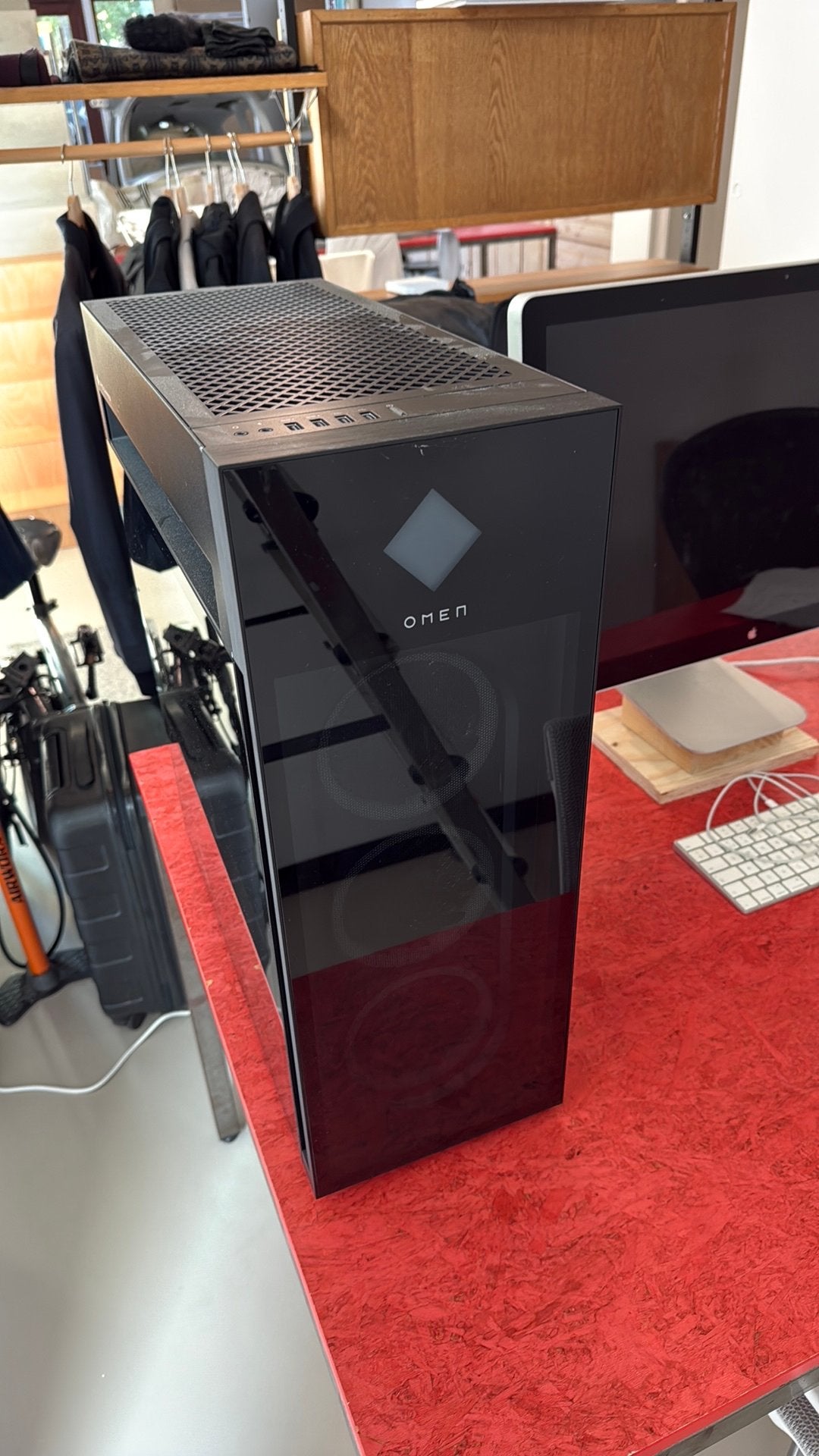 HP OMEN 45L PC – i9-13900K / RTX 4070 Ti / 32GB / 3TB SSD, Computers en Software, Desktop Pc's, Ophalen