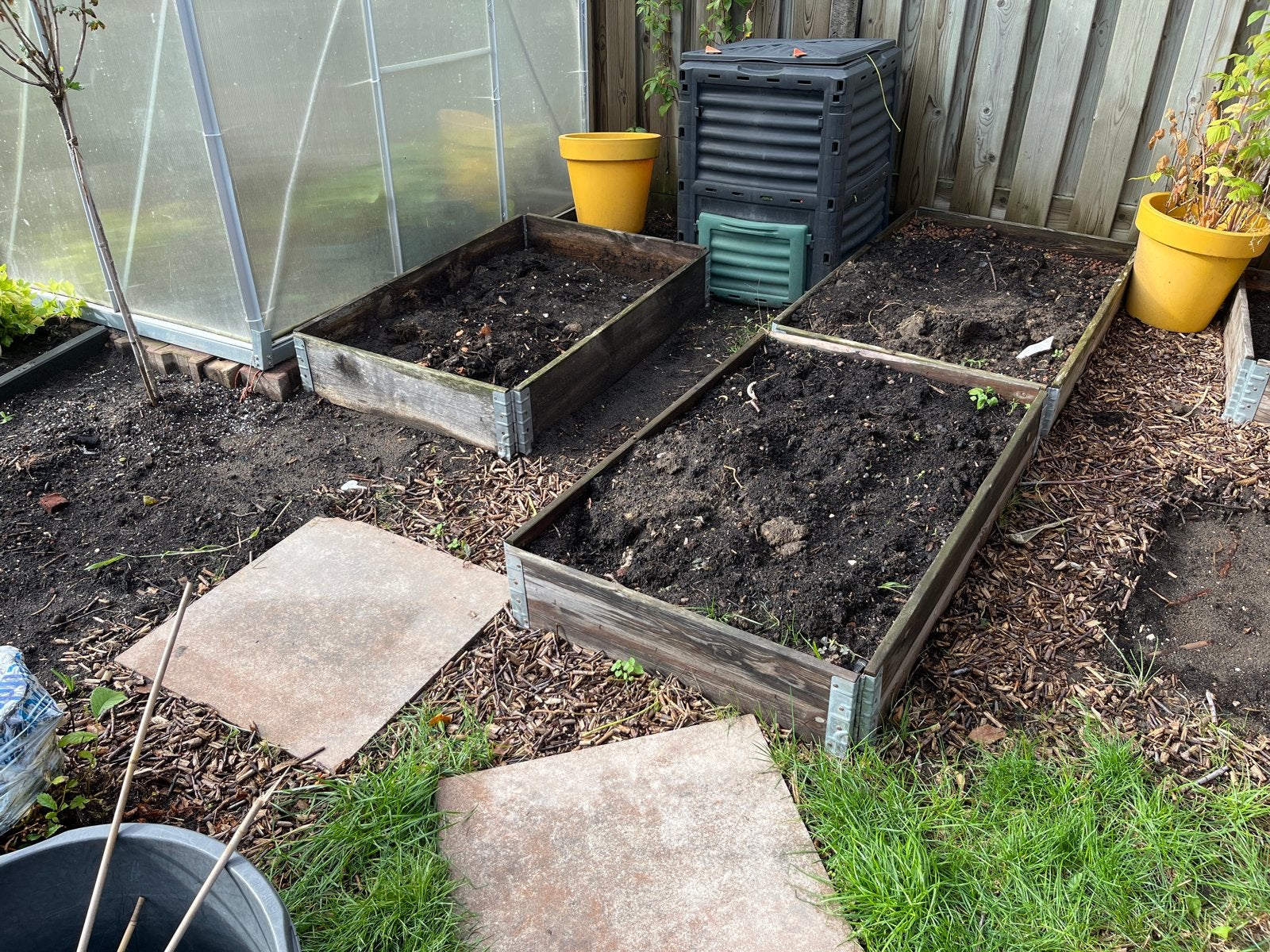 Pellet stapelbakken - kweekbak moestuinbak (4 stuks), Ophalen, Gebruikt, Kweekbak