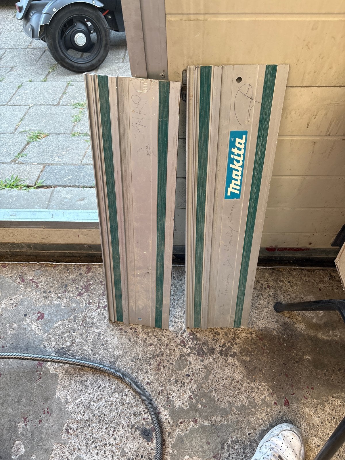Makita geleiderail, afgezaagd doormidden, Gebruikt, A, Ophalen of Verzenden, D