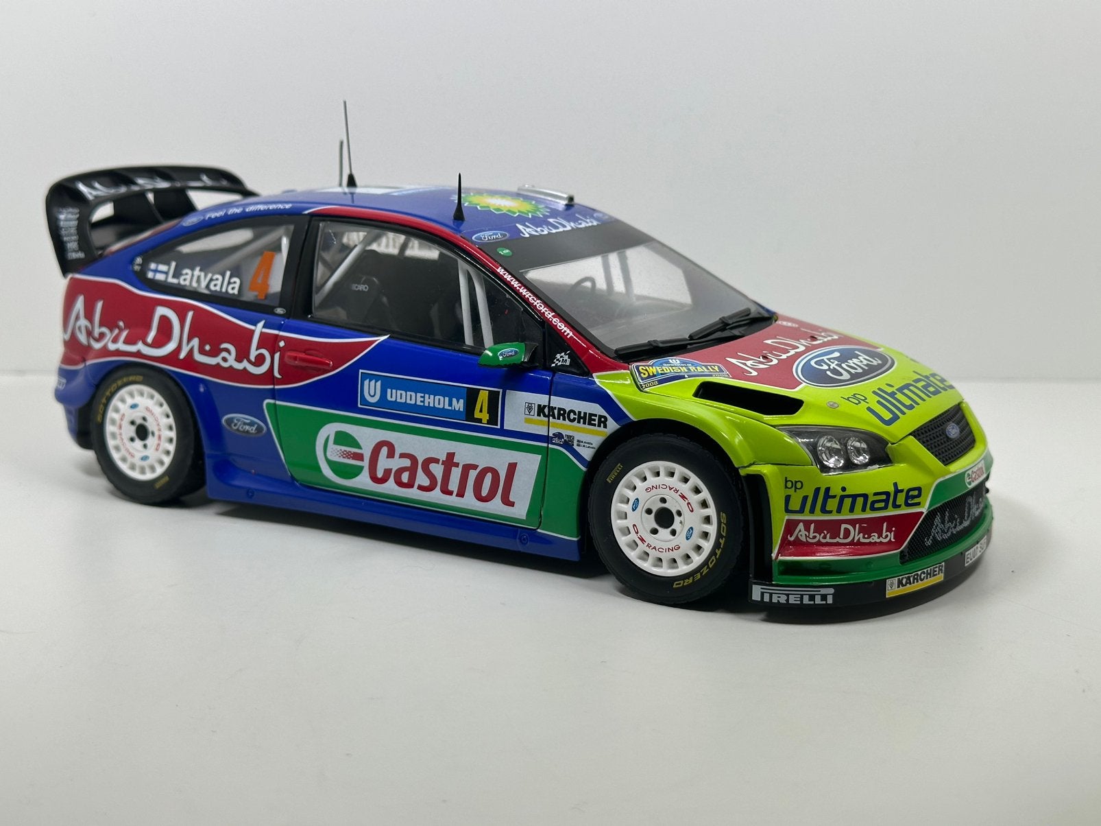 SUNSTAR 1:18 FORD FOCUS RS WRC #4 LATVALA RALLY ZWEDEN 2008, Ophalen of Verzenden, Nieuw, Auto, Sun Star