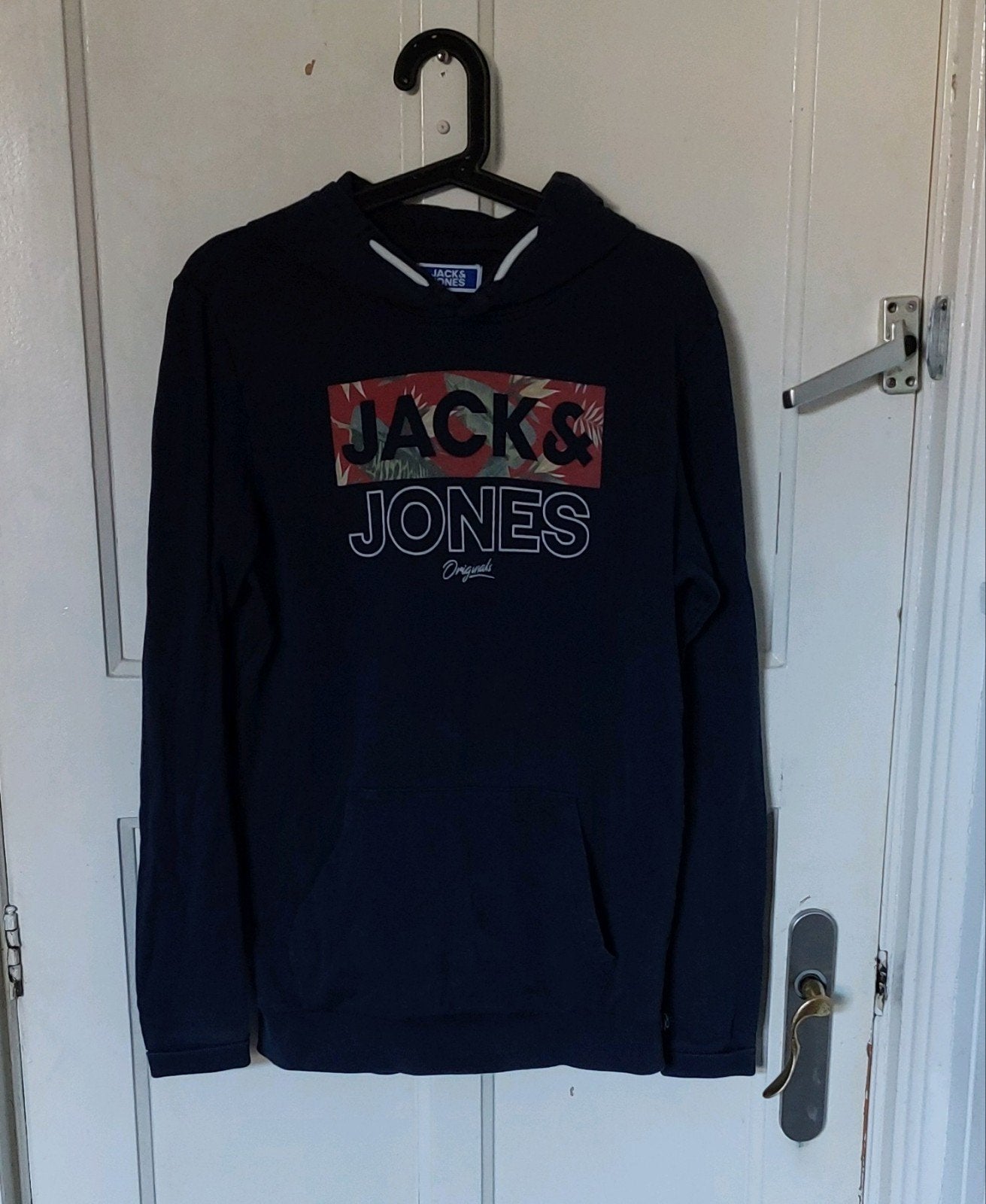 Prachtige trui hoody Jack en Jones maat 176, Kinderen en Baby's, Kinderkleding | Maat 176, Ophalen of Verzenden, Jongen