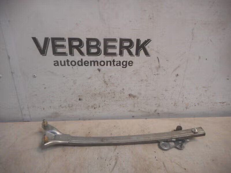 RUIT geleidere rechts Toyota Celica (T16) (01-1985/08-1989), Gebruikt, Kundenbetreuung@toyota.de, Ophalen of Verzenden, Toyota
