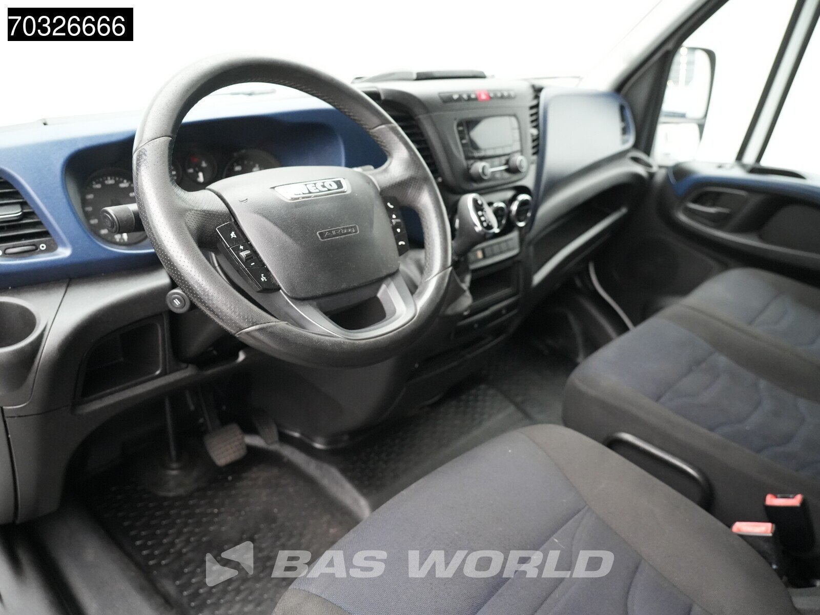Iveco Daily 35C16 Automaat Laadklep Zijdeur Dubbellucht 160P, Auto's, Automaat, Stof, Gebruikt, Euro 6