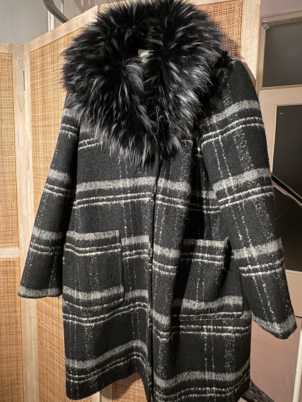 Etage winterjas met bontkraag - Maat 46/48 (XL), Kleding | Dames, Verzenden, Zo goed als nieuw, Maat 46/48 (XL) of groter, Zwart