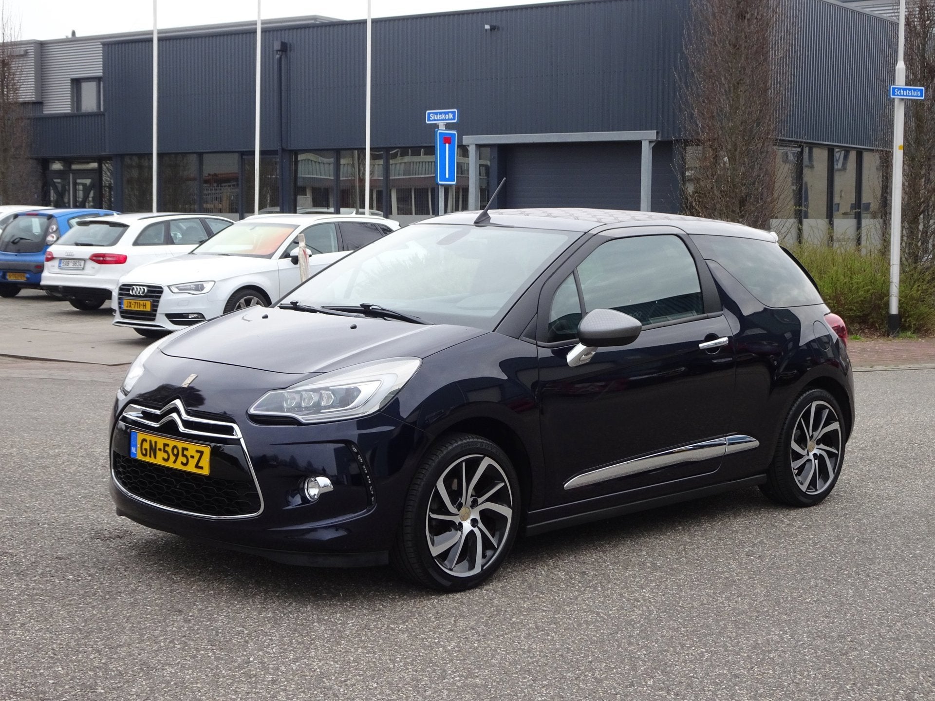 DS 3 Cabrio 1.2 1955 Editie Cabrio Navi Cruise Nap, Voorwielaandrijving, Gebruikt, 1199 cc, Cabriolet