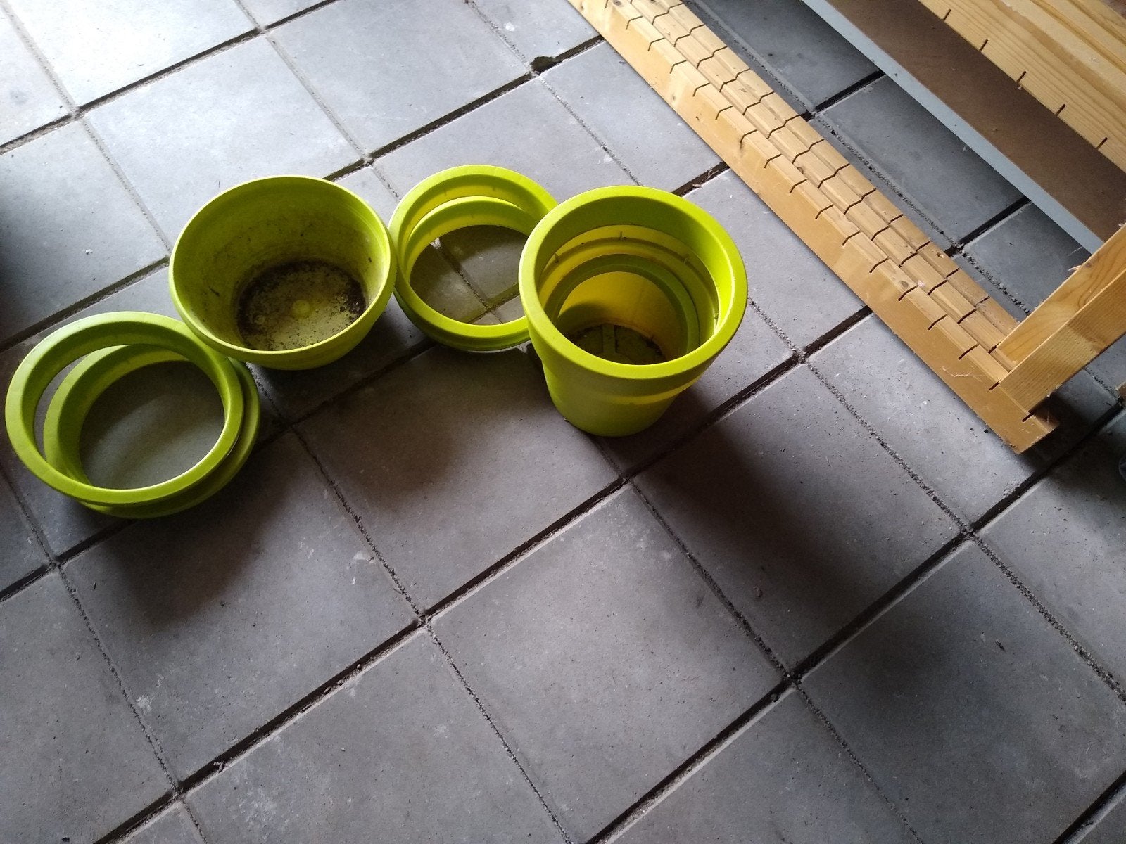 Lime groene bloempotten, Ophalen, Kunststof, Rond, Minder dan 40 cm