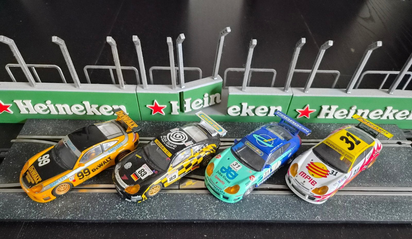 Scalextric Digital 1:32 Porsche 911 GT3R's, Kinderen en Baby's, Ophalen of Verzenden, Nieuw, Elektrisch, Overige merken