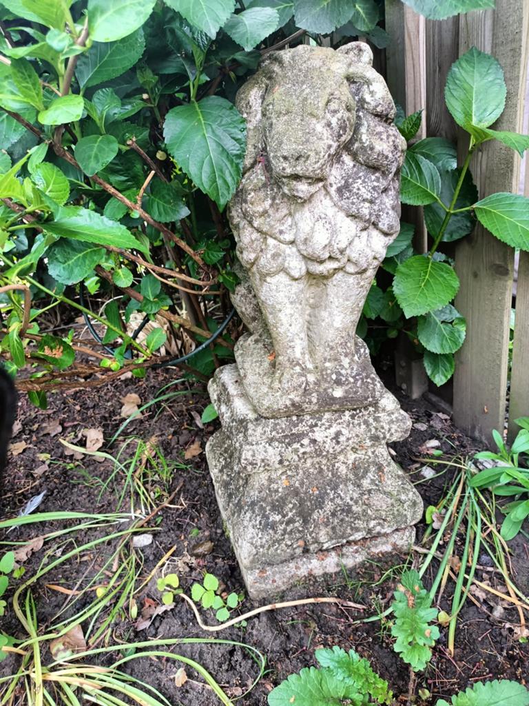 Vintage stenen leeuw tuinbeeld, Ophalen of Verzenden, Gebruikt, Beton, Dierenbeeld