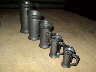Tinnen maatjes/ engeltjestin 5 stuks, Antiek en Kunst, Ophalen of Verzenden