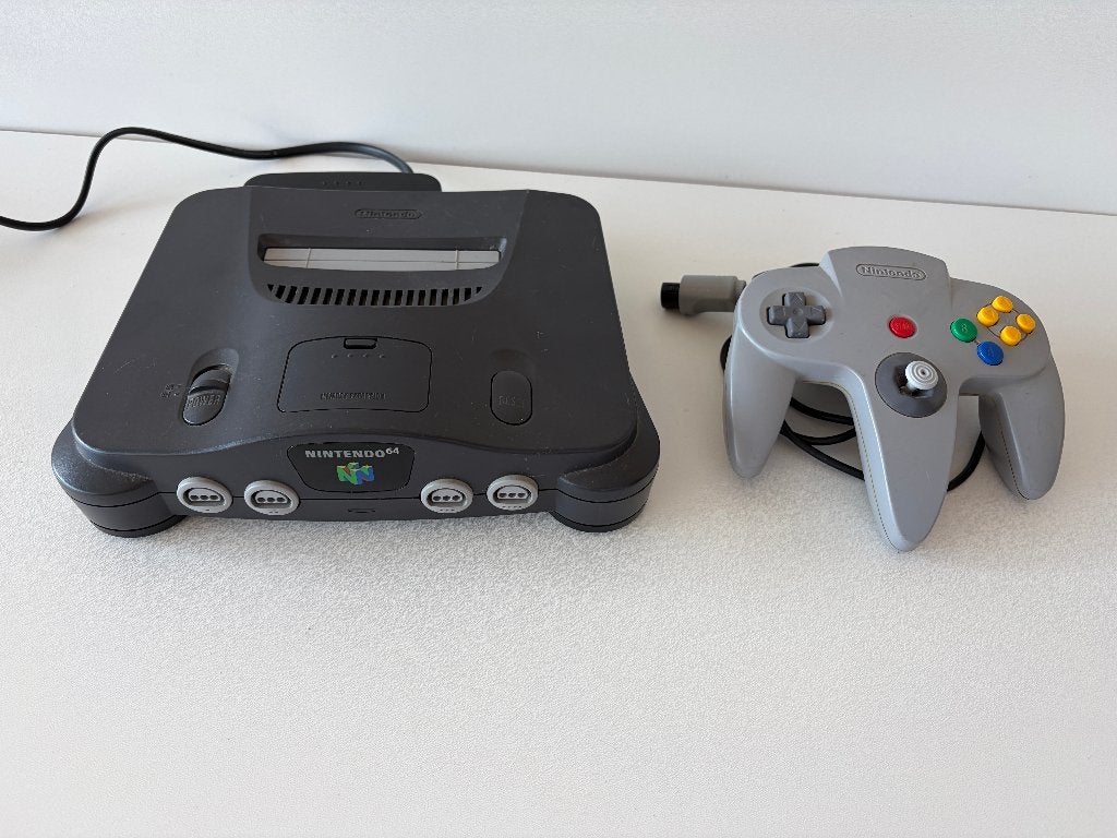 Nintendo 64 N64 console + originele controller en voeding, Ophalen of Verzenden, Zo goed als nieuw, Met 1 controller