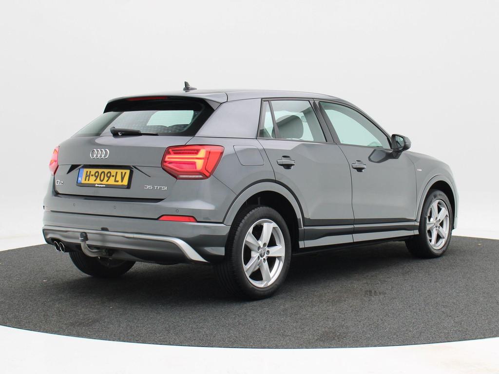 Audi Q2 35 TFSi 150 Pk Automaat S-Line | Trekhaak | Cruise C, Auto's, Audi, 4 cilinders, 150 pk, Leder en Stof, Origineel Nederlands