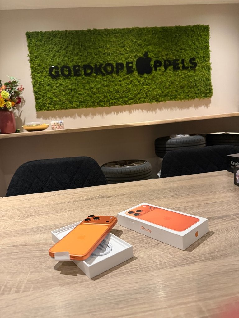 iPhone 17 Pro Max 512GB Oranje | als nieuw, Ophalen, 512 GB, Apple, Blauw