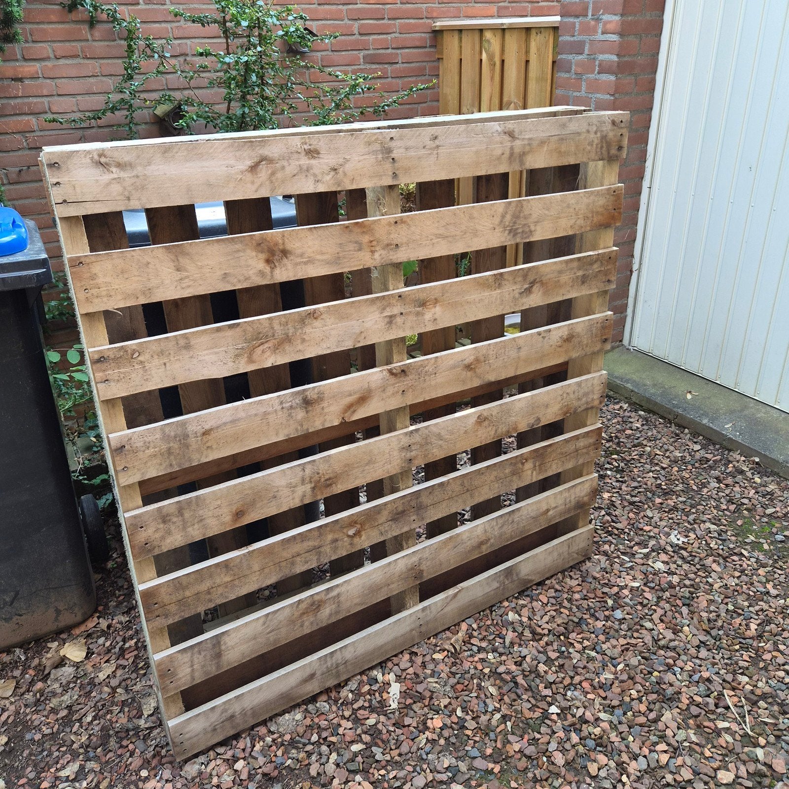 Twee grote pallets (gratis af te halen in Heerlen), Ophalen, Gebruikt, 50 mm of meer, Pallet