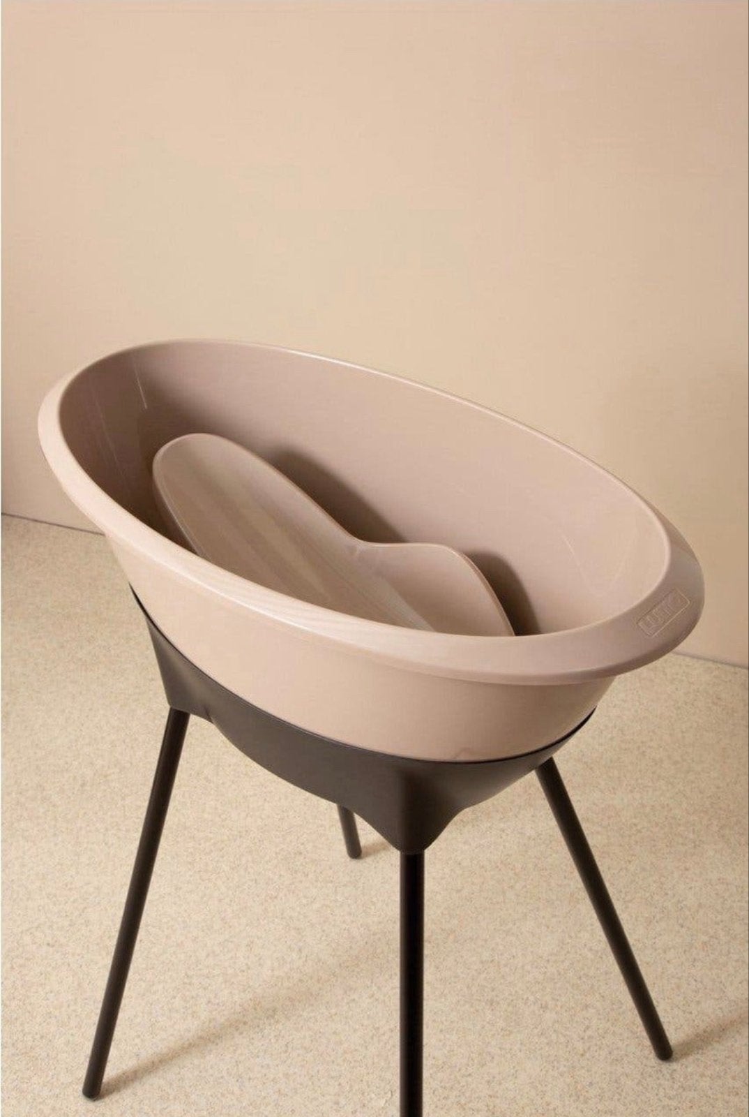 Luma baby bad met tummy emmer en afvoerslang, Kinderen en Baby's, Ophalen of Verzenden, Zo goed als nieuw, Badje, Overige merken