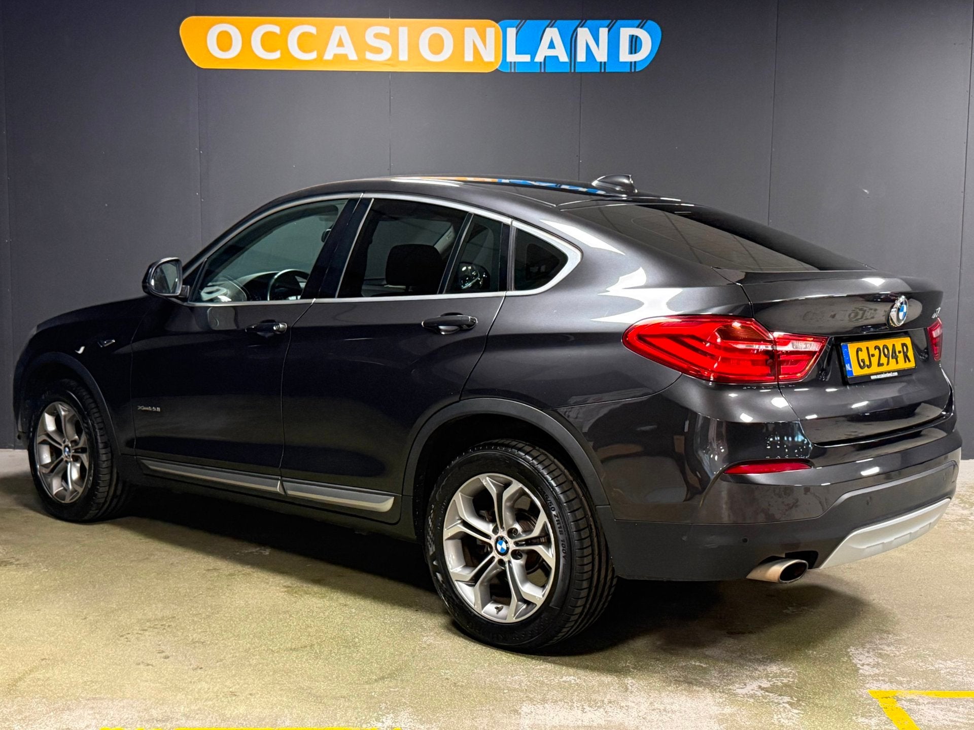 BMW X4 XDrive20i High Executive|MEMORY|CRUISE|STOELV|PDC|LED, Auto's, Automaat, Gebruikt, 4 cilinders, 2000 kg