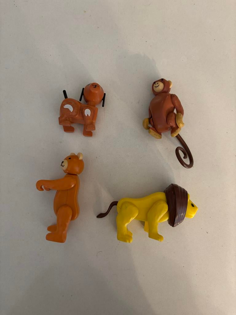 Fisher-Price vintage Dierenfiguren Set hond aap beer leeuw!, Ophalen of Verzenden, Zo goed als nieuw, Speelset