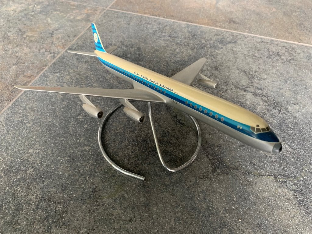 VERKUYL KLM DC8-63 vliegtuig model 1:200 op standaard, Ophalen of Verzenden, Zo goed als nieuw, Schaalmodel