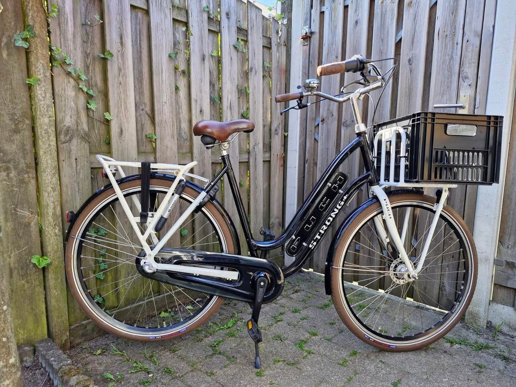 TE KOOP AANGEBODEN SUPER MOOIE TRANSPORTFIETS., Versnellingen, 56 cm of meer, Zo goed als nieuw, Ophalen
